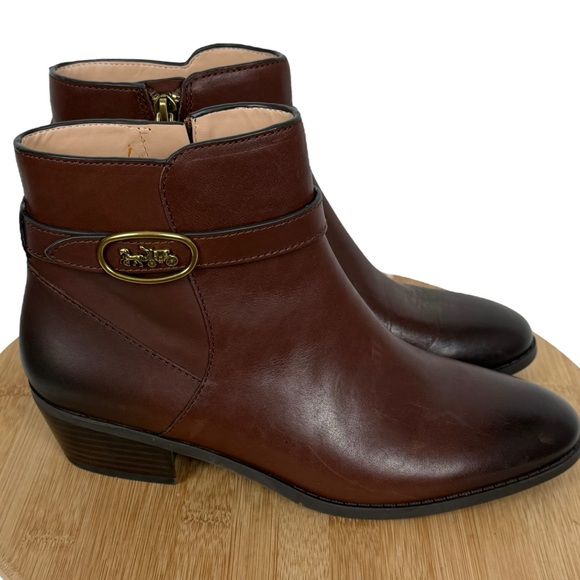 Coach “Dylan” Brown Leather Ankle Boots 8.5 B - Picture 2 of 15